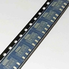 AMS1117-3.3V 3.3V SOT223 IC (3 PCS)