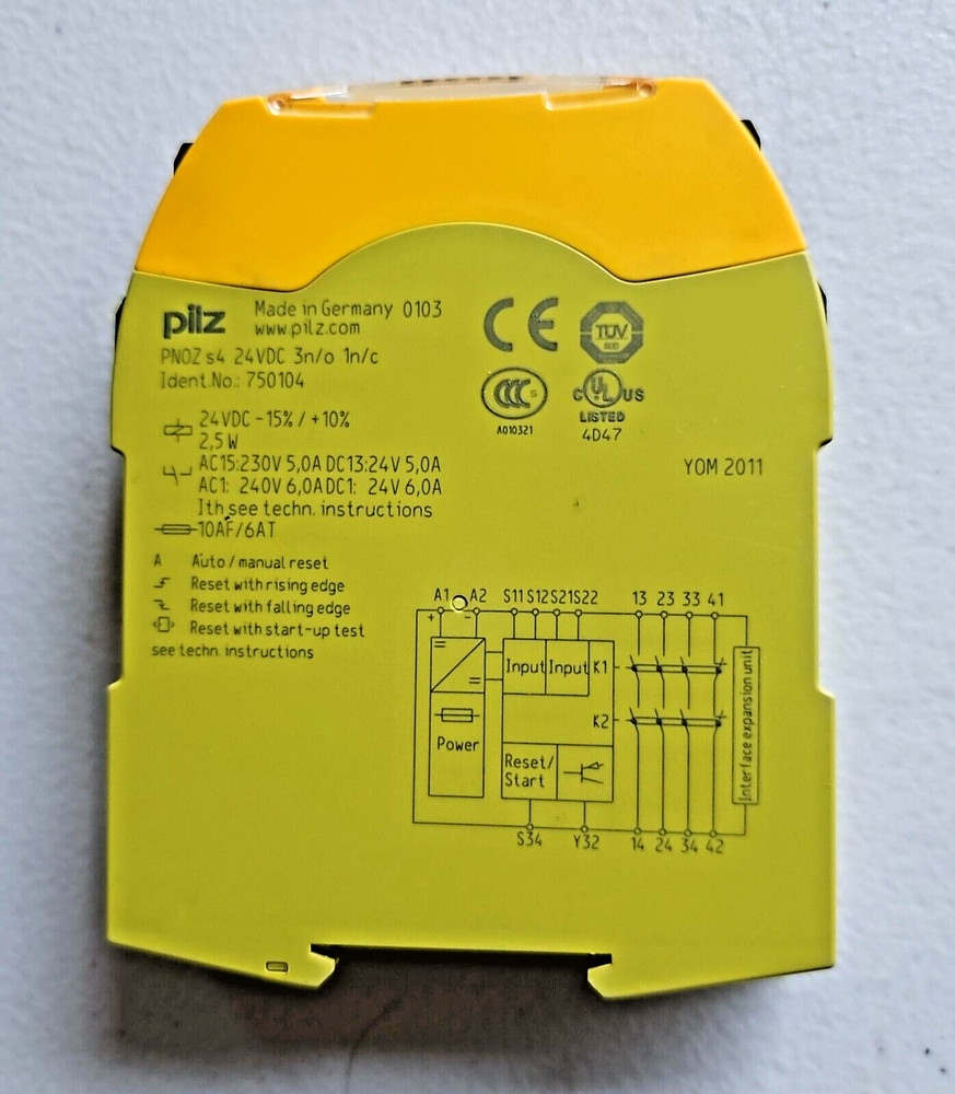 1PC Pilz PNOZ S4 24V Safety Relay 750104 New Fast Shipping