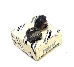 Micro Switch 1PB42 Subminiature Push Button (New)