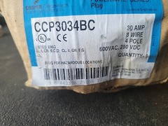 New Cooper Crouse Hinds CCP3034BC 4 Pole 3 Wire 30 Amp Powermate Plug #40