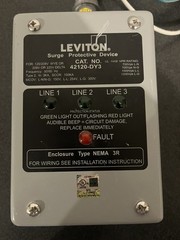 LEVITON 42120-DY3 SURGE ARRESTOR T215624