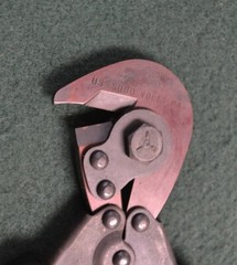 US 5000-VOLTS MAX PLIER CABLE WIRE CUTTER