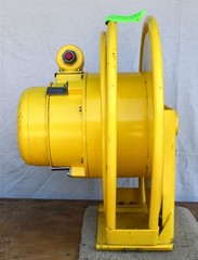 35Amp 208-240 /460 Volt 4 Pole Electric Cord Reel