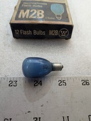 Westinghouse M2B Blue Dot Flashbulbs Bayonet Base Box of 12 Vintage Camera