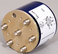NEW Radiall SP5T .8-3 GHz 28 VDC RF SMA Coaxial Switch R584.303.263 R584303263