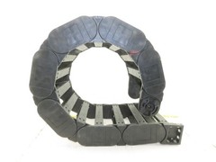 Igus 380.01 6-1/2″ x 1-1/2″ Cable Drag Energy Chain 15 Links 40″