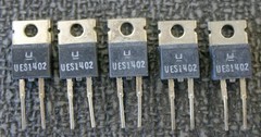 5 Pieces Unitrode UES1402 TO-220AC 8A 100V HIGH EFFICIENCY RECTIFIERS NOS