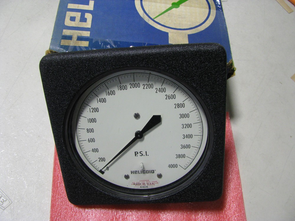 HELICOID PRESSURE DIAL GAUGE G3F6J3A00004UAA NSN: 6685-00-542-1742 ( 9081194 )