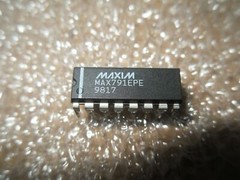 13 Maxim MAX791EPE Microprocessor Supervisory Circuits