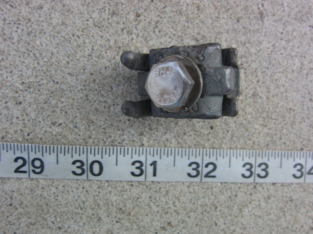Fargo GC213 2/0 Idle Split Bolt Connector, Used