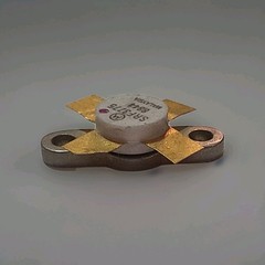 Authentic MOTOROLA SRF3775 RF POWER TRANSISTORS Matched Date Codes Rare NOS Pair