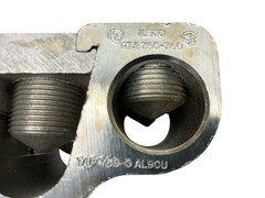 1PC ILSCO GTA-750-750-W/C Mechanical Tap Connector 750 MCM AL9CU 600V – New