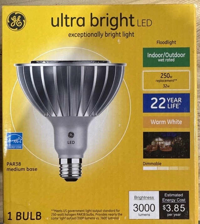 LED Outdoor Flood Light Bulb,Par38,Warm White Frosted,32-Watts,3000 Lumens -3766