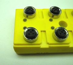 Lumberg ASB-8-LED-5/4-14-RS120 Distribution Box Micro 8 Port