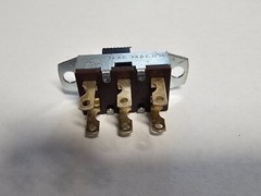 CW Industries GF-326-000 Slide Switch (109 pieces)
