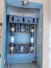 Westinghouse 1470622-A Fusible Cover Op Bus Plug, 600V, 30A 3P 7.5HP Free Ship