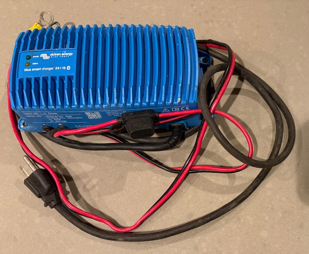 As-is Victron BPC241247106 Blue Smart IP67 Battery Charger 24 Volt 12 Amp