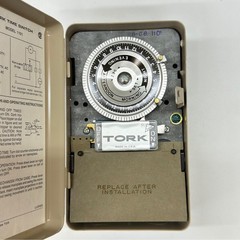 Tork 1101 Mechanical Time Switch 24 Hour 120V 40A SPST Metal Indoor Timer Box