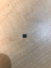 Lot of 10 Microchip Technology SY10EL11VZG IC CLK BUFFER 1:2 8SOIC, New