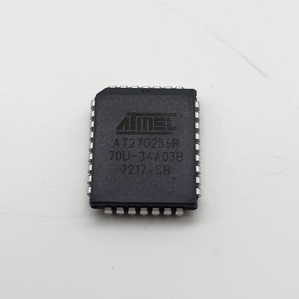 Atmel AT27C256R-70