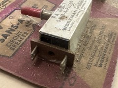 Sans-A-Fuse FA 1000-1 Circuit Breakers Replaces Zenith 136-71, Emerson, Motorola