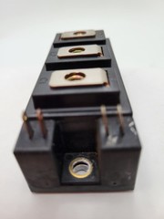 Fuji Electric 2MBI100N-060 IGBT Module Screw Terminal 100 Amp 600 Volt