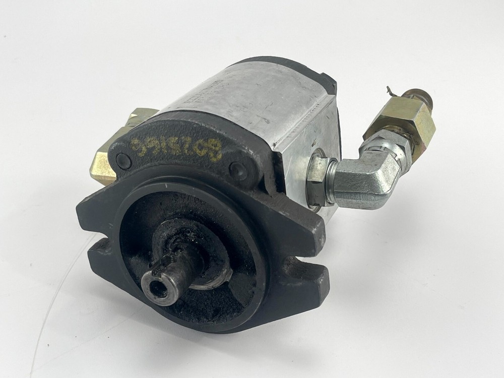Ronzio Gear pump 02ZCG17N438D Hydraulic Oil Pump + Fittings