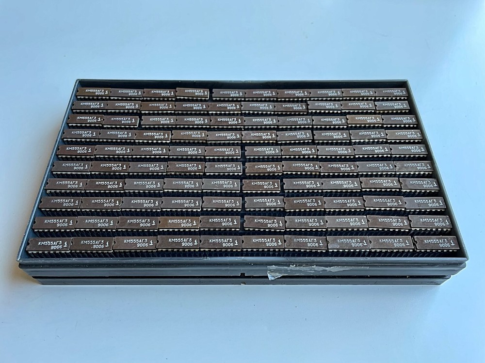 KM555AG3= SN74LS123 IC Microchip USSR NOS X50 PCS