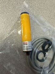 3-16CM 90-250V AC NC E3F-DS10Y2 Photoelectric Switch Proximity Sensor ABS
