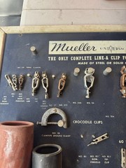 Vintage Mueller Electric Point-of-Sale Advertising Display Nice Rare Cool