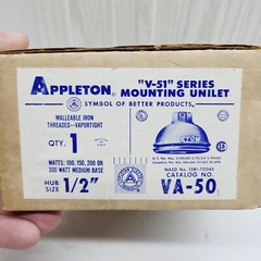 APPLETON 1/2″ VA-50 MOUNTING UNILET/PENDANT HOOD FOR V-51 FIXTURES