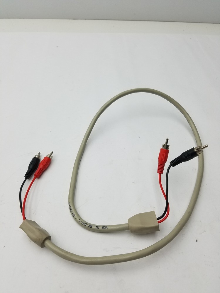 VCR BK CH1/L RD: CH2/R, 2 Sided Black and Red Battery Pin Cable
