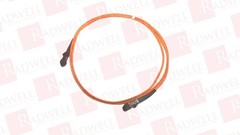 CABLES TO GO 33128 / 33128 (NEW IN BOX)