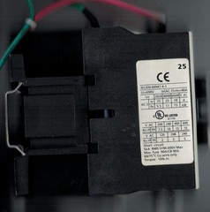 Dayton 2UXL4 IEC Magnetic Contactor, Coil: 240V / nema 12 start stop encloser