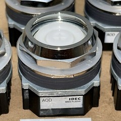 (5) IDEC – 30mm IDEC REPLACEMENT PUSH BUTTON BASE NNB FAST SHIPPING! + WARRANTY