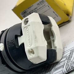 New Hubbell Twist lock Insulgrip HBL3763C, 50A 250V DC/600V AC, 2P 3W Non-NEMA