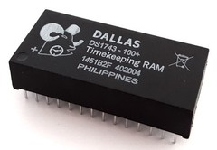 DS1743-100+ MAXIM NON VOLATILE RAM REAL TIME CLOCK IC
