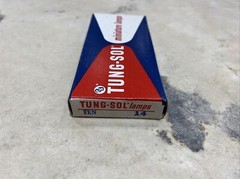 Tung-Sol No. 14 Flashlight Lamps Bulbs 2.47V .30A Miniature Screw Base