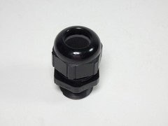 *Lot of 22* 3/4-NPT Polyamide Skintop Cable Gland Black