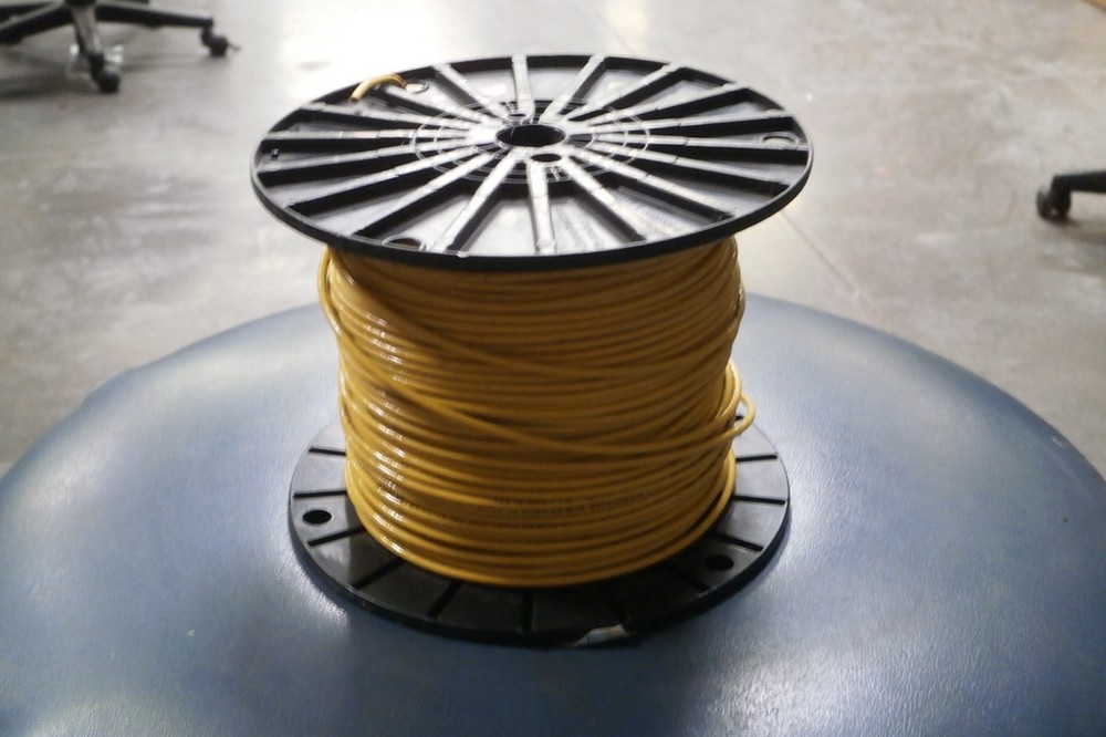 ENCORE WIRE 14 YELLOW 106100706440 MACHINE TOOL WIRE ( 350′ ) STRANDED
