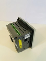 UNITRONICS V130-33-R2 Controller