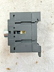 ABB OT16E3U Disconnect Switch 3-Pole 16-Amp 600-VAC