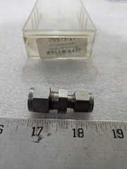 Swagelok 5/8 x 1/2 Tube Reducing Union Stainless Steel Industrial OEM 3/ORDER