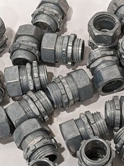 T&B Conduit Connector: For EMT, Die Cast Zinc, 1/2″ Trade Size Qty 20 TC211SC