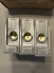 New In The Box ILSCO PDE-11-3/0 ILSCO Power Distribution Block See Pictures