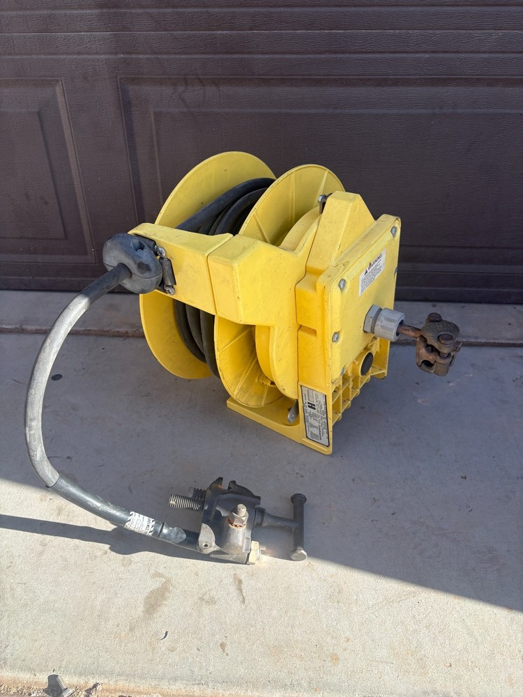 Hastings Fiber Glass Products 21367 truck ground cable reel 2/0 cable clamp