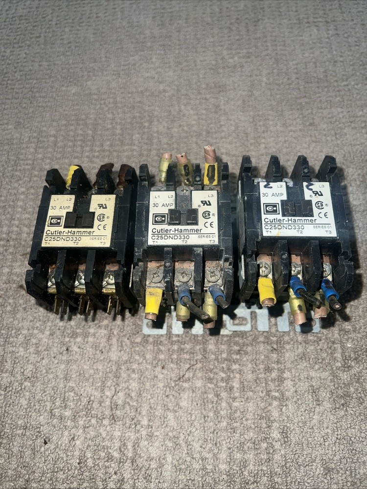 C25DND330 Cutler-Hammer Contactor 120V Coil QTY 3