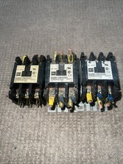 C25DND330 Cutler-Hammer Contactor 120V Coil QTY 3