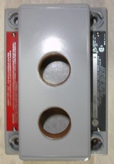 New Allen Bradley Rockwell Automation 800H-NP33 Pushbutton Cover 2 hole type 7&9