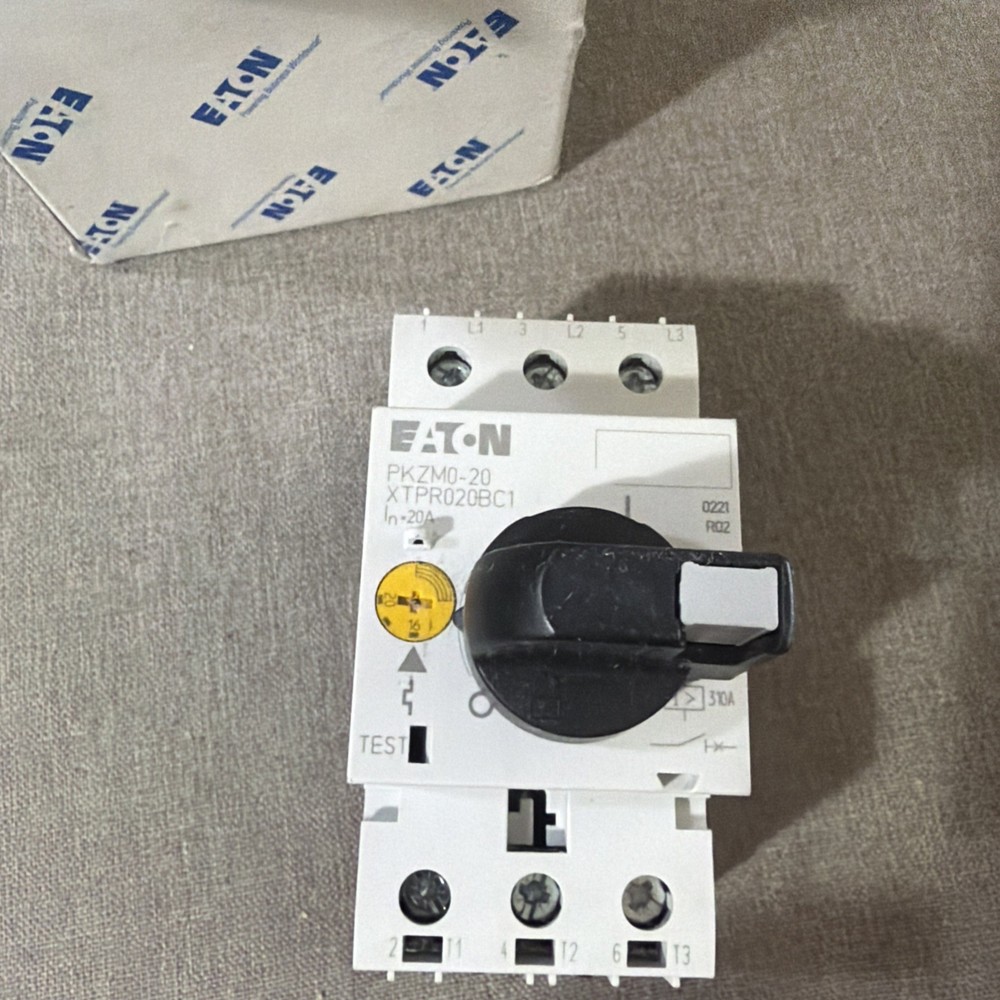 EATON PKZM0-20 Motor Protective Circuit Breaker